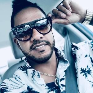 Meet your Posher, Elier